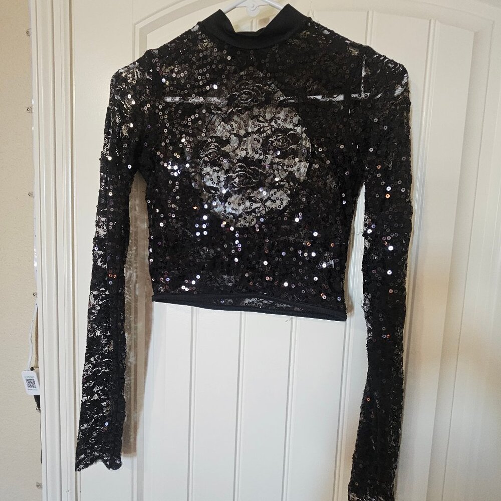 Black long sleeve lace dance costume shirt